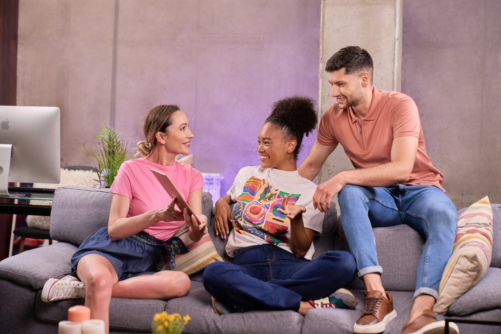 اپنی صنعت کے لئے ایک ای کامرس ویب سائٹ ٹیمپلیٹ کا انتخاب کریں